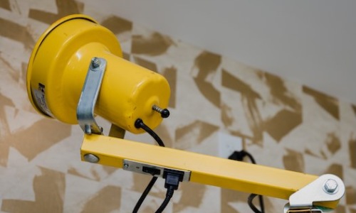 YELLOW ARMATURE LIGHTS Cover Image